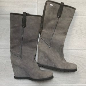Women’s Ugg boots